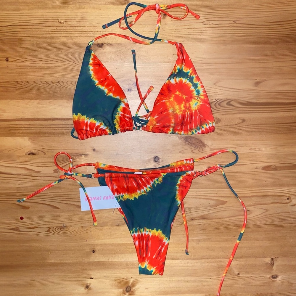 Evry Jewels Green and Orange Tie-Dye Bikini Set